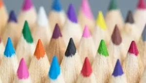 Wie Farben in der Bewerbung wirken